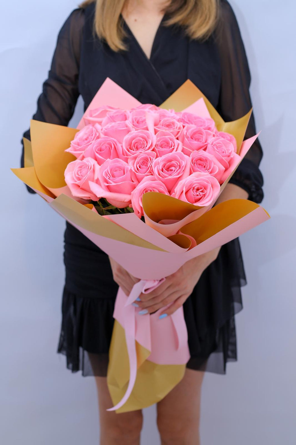 Buchet romantic cu trandafiri roz